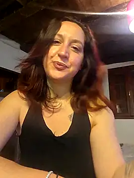 Snapshot of Nicolevellori chatting on May 12, 2026, 4:31 am Nicolevellori online show from May 12, 2026, 4:31 am