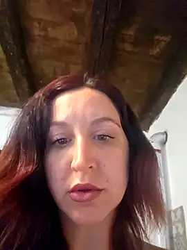 Snapshot of Nicolevellori chatting on May 14, 2026, 7:37 am Nicolevellori online show from May 14, 2026, 7:37 am