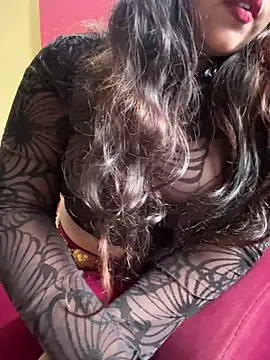 Snapshot of SlutrySiren chatting on July 1, 2026, 10:28 am SlutrySiren online show from July 1, 2026, 10:28 am