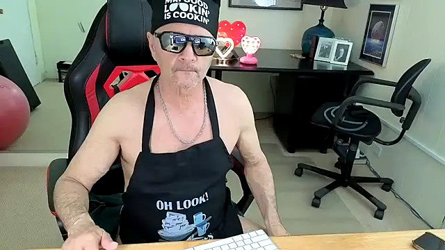 Snapshot of hotdadbod chatting on September 18, 2025, 8:44 pm hotdadbod online show from September 18, 2025, 8:44 pm