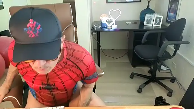 hotdadbod online show from February 5, 2026, 9:30 pm