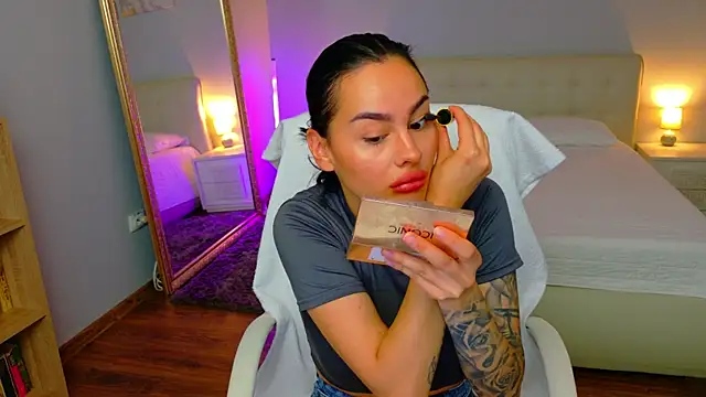 BabyyGirll  online show from July 1, 2026, 3:30 am