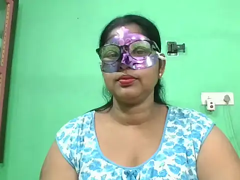 Kavya17 online show from July 1, 2026, 1:56 pm