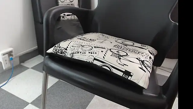 Snapshot of natasha_sex1 chatting on December 10, 2024, 3:01 pm natasha sex1 online show from December 10, 2024, 3:01 pm