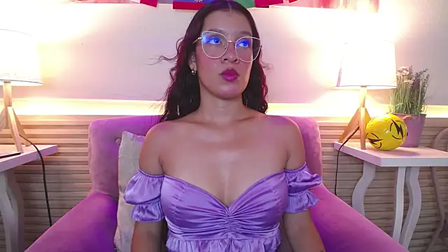 BrianaGaging online show from June 19, 2026, 8:12 pm