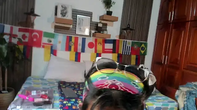 Snapshot of Evaa_campbell chatting on June 17, 2026, 12:18 pm Evaa campbell online show from June 17, 2026, 12:18 pm