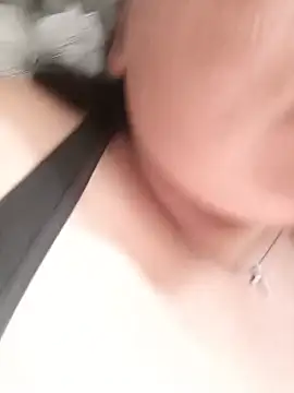 Angelina9612 online show from June 16, 2026, 3:36 pm