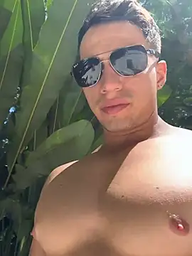 Snapshot of Jamess_White chatting on June 24, 2026, 3:55 pm Jamess White online show from June 24, 2026, 3:55 pm