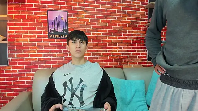 Hoot boyss  online show from June 2, 2026, 8:00 pm