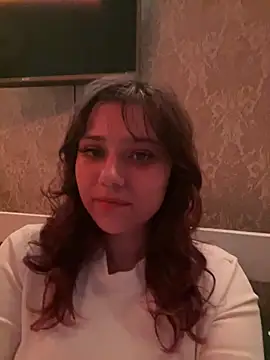 Snapshot of Yuna_Gasai chatting on May 20, 2026, 6:25 pm Yuna Gasai online show from May 20, 2026, 6:25 pm