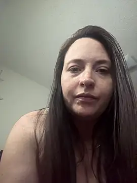 goddesshmh online show from June 17, 2026, 9:23 am