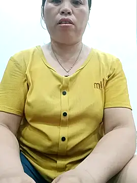 -Yeyi- online show from July 1, 2026, 3:12 pm