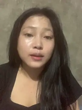 hinami-lo online show from May 17, 2026, 8:23 am