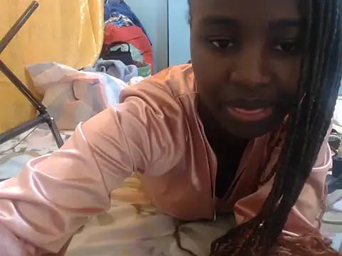 Snapshot of Sexxy-skinny chatting on June 19, 2026, 11:25 am Sexxy-skinny online show from June 19, 2026, 11:25 am