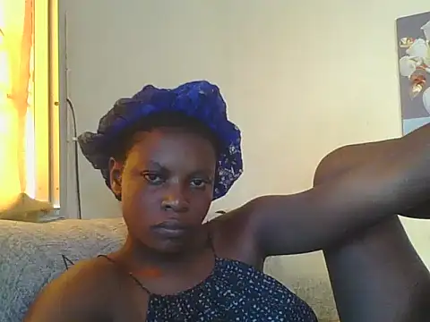 Snapshot of Delicious0001 chatting on May 16, 2026, 5:37 am Delicious0001 online show from May 16, 2026, 5:37 am