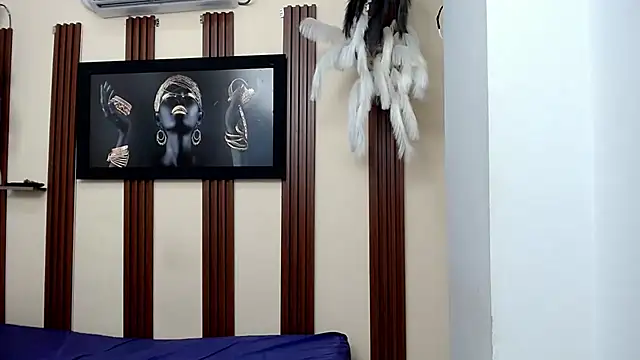 skinnykattylush19 online show from June 12, 2026, 5:17 am