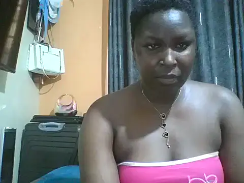 Queenbella780 online show from May 16, 2026, 12:59 pm