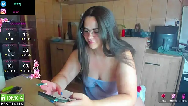 xmarshax online show from September 10, 2025, 9:31 am