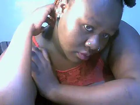 Snapshot of cumming-queen chatting on July 12, 2026, 1:18 am cumming-queen online show from July 12, 2026, 1:18 am