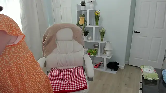 Snapshot of Vika73 chatting on March 14, 2025, 4:51 pm Vika73 online show from March 14, 2025, 4:51 pm