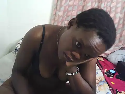 Snapshot of mindnightsnack chatting on June 9, 2026, 8:26 am mindnightsnack online show from June 9, 2026, 8:26 am