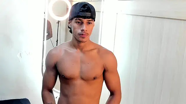 Snapshot of Joao_da_silva19 chatting on June 3, 2026, 2:33 pm Joao da silva19 online show from June 3, 2026, 2:33 pm