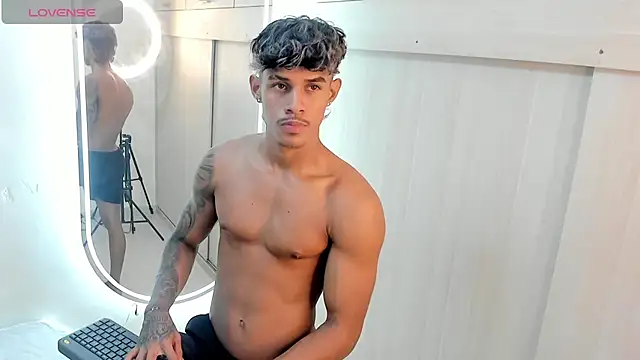 Snapshot of Joao_da_silva19 chatting on June 24, 2026, 2:27 pm Joao da silva19 online show from June 24, 2026, 2:27 pm
