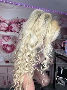 Kinky Kali online show from June 27, 2026, 6:29 am