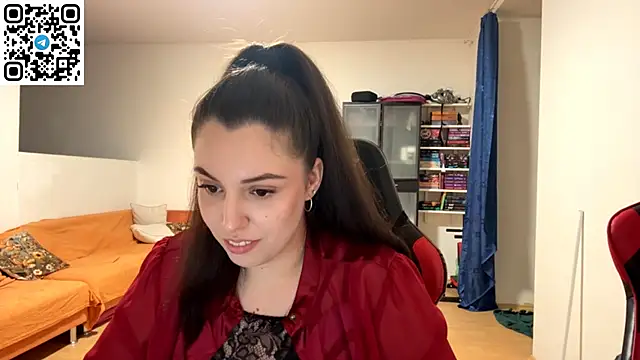 Snapshot of SweetFenomen67 chatting on May 18, 2026, 7:09 pm SweetFenomen67 online show from May 18, 2026, 7:09 pm