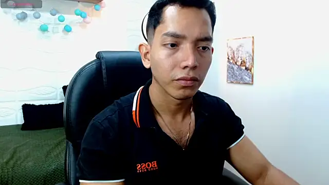 Snapshot of paul_cros chatting on June 5, 2026, 11:16 am paul cros online show from June 5, 2026, 11:16 am