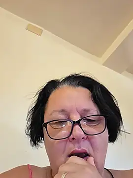 Diana Diafan online show from June 28, 2026, 3:56 am