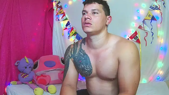 Snapshot of _SweetAddiction chatting on July 11, 2026, 11:39 pm SweetAddiction online show from July 11, 2026, 11:39 pm