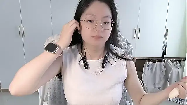 Snapshot of Erya-369 chatting on June 13, 2026, 1:14 am Erya-369 online show from June 13, 2026, 1:14 am