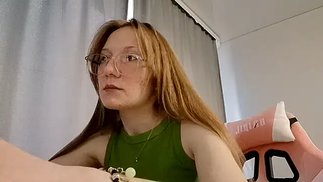 LauraTurber online show from May 22, 2026, 2:55 pm