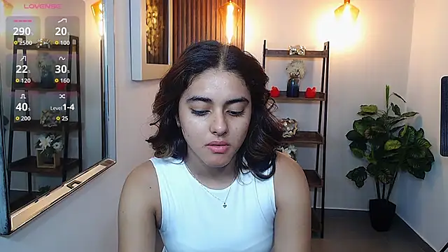 Snapshot of _Lucy_Grey_ chatting on June 11, 2026, 11:08 am Lucy Grey online show from June 11, 2026, 11:08 am