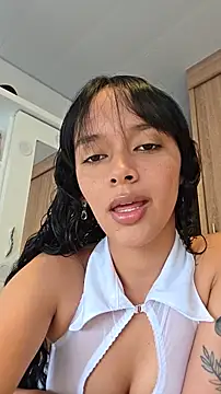 Snapshot of alicia_kiss_ chatting on June 9, 2026, 1:23 pm alicia kiss online show from June 9, 2026, 1:23 pm