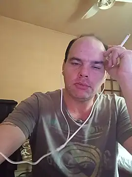 Safado700 online show from May 20, 2026, 5:46 am