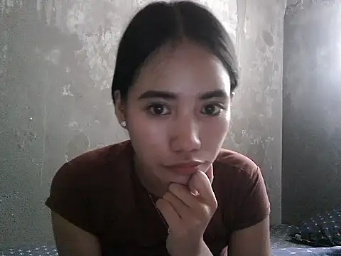 Snapshot of young_sophieee chatting on May 26, 2026, 3:02 am young sophieee online show from May 26, 2026, 3:02 am