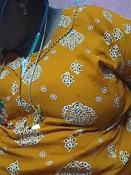 Snapshot of geetha431 chatting on June 13, 2026, 7:01 pm geetha431 online show from June 13, 2026, 7:01 pm
