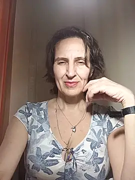 Alene Lorrie online show from May 27, 2026, 6:21 am