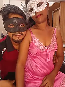 Lusty Crrazy online show from May 21, 2026, 7:04 am