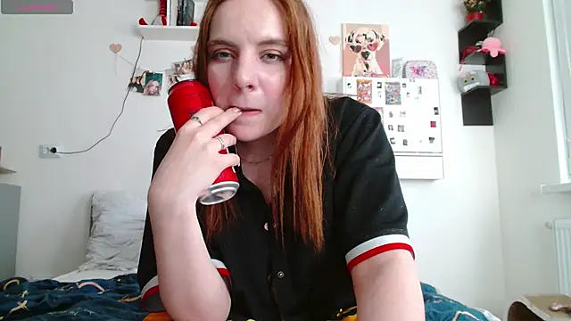 Candy Queen   online show from May 26, 2026, 4:25 pm