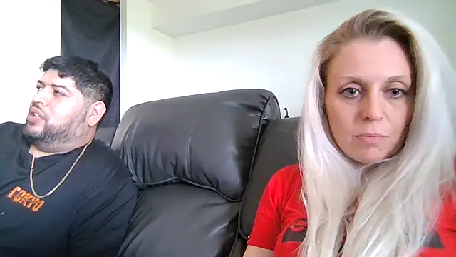Snapshot of LexiAndPapi chatting on May 21, 2026, 8:38 pm LexiAndPapi online show from May 21, 2026, 8:38 pm
