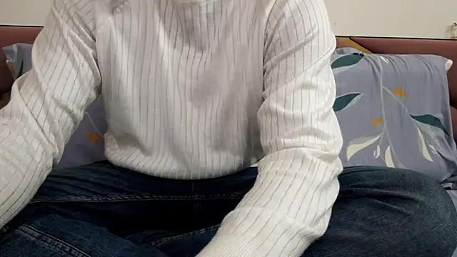 Snapshot of psexplr chatting on December 17, 2025, 9:04 am psexplr online show from December 17, 2025, 9:04 am