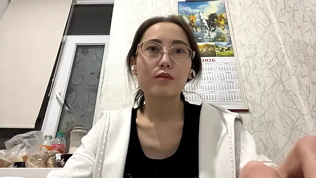 VickieTrudo online show from May 29, 2026, 7:34 pm