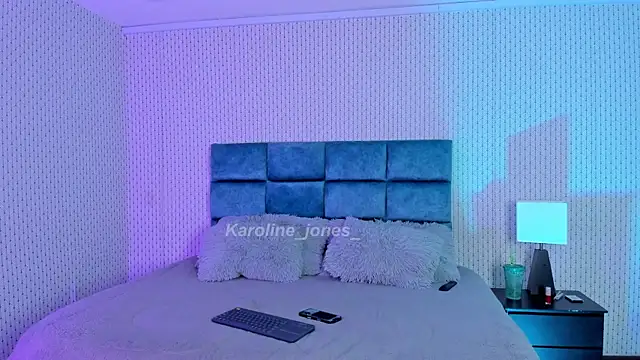 Snapshot of Karoline_Jones18 chatting on July 16, 2026, 11:00 pm Karoline Jones18 online show from July 16, 2026, 11:00 pm