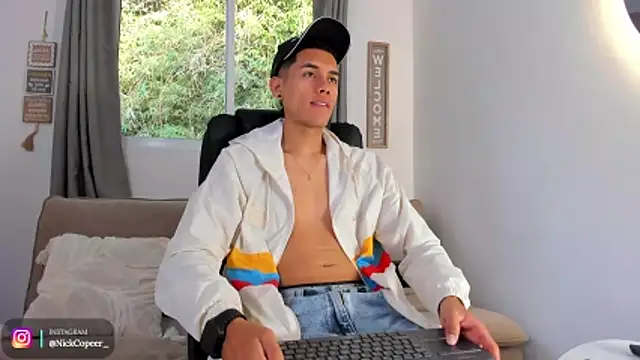 NickCopeer  online show from June 12, 2026, 12:04 pm