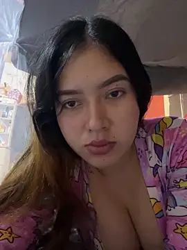 LuxuryCoupleX online show from May 23, 2026, 3:23 am