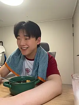 Snapshot of k-kinky chatting on June 14, 2026, 3:58 pm k-kinky online show from June 14, 2026, 3:58 pm