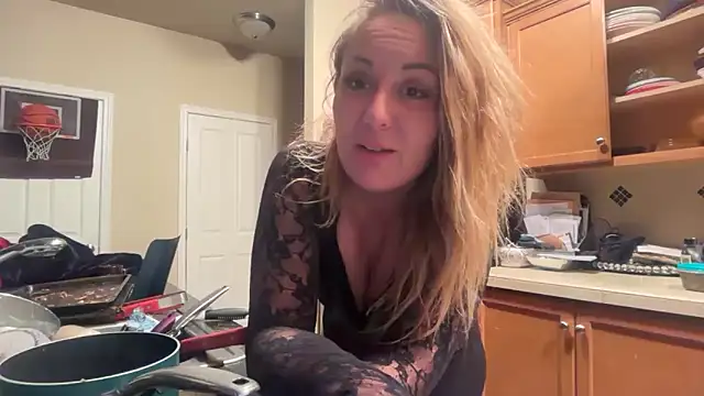 missbritneyfoxx online show from May 23, 2026, 6:07 am